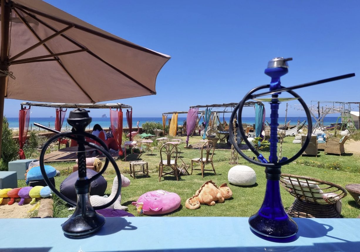 Salon de jardin face à la mer